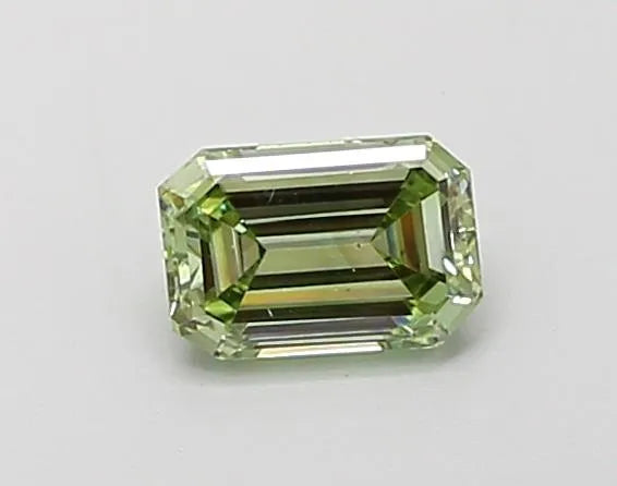 0.45ct Emerald Lab Grown Diamond (Colour Fancy Intense Green, Clarity VS1, IGI Certified)