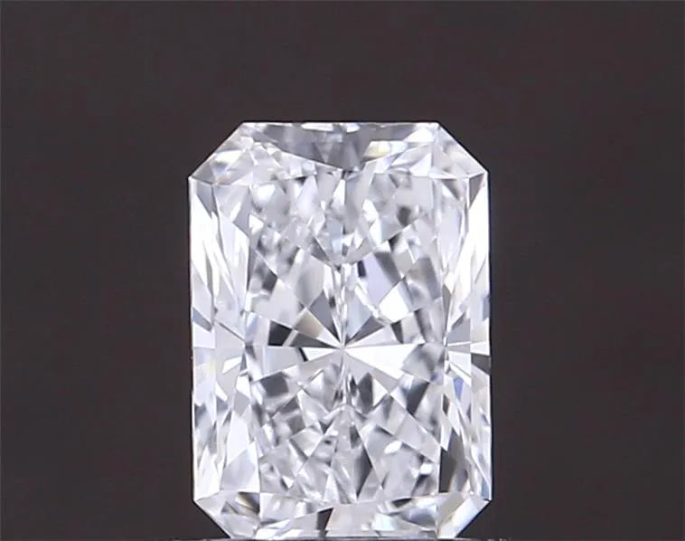 0.68ct Radiant Lab Grown Diamond (Colour D, Clarity VS1, IGI Certified)