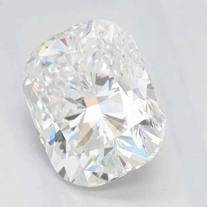1.01ct Cushion brilliant Lab Grown Diamond (Colour D, Clarity VVS2, IGI Certified)