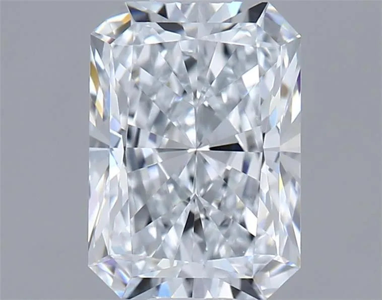 1.04ct Radiant Lab Grown Diamond (Colour E, Clarity VVS1, IGI Certified)