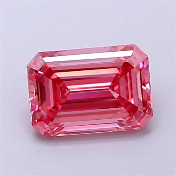 1.35ct Emerald Lab Grown Diamond (Colour Fancy Vivid Pink, Clarity VS2, IGI Certified)