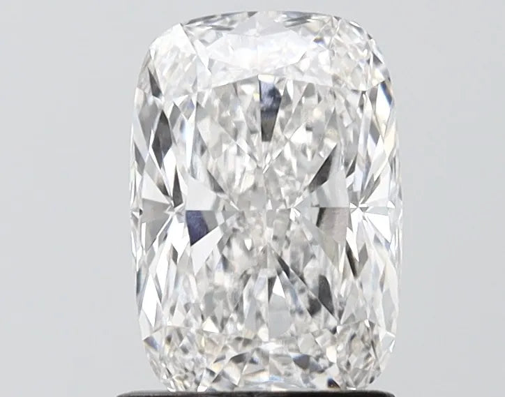 1.52ct Cushion modified Lab Grown Diamond (Colour F, Clarity VVS1, IGI Certified)