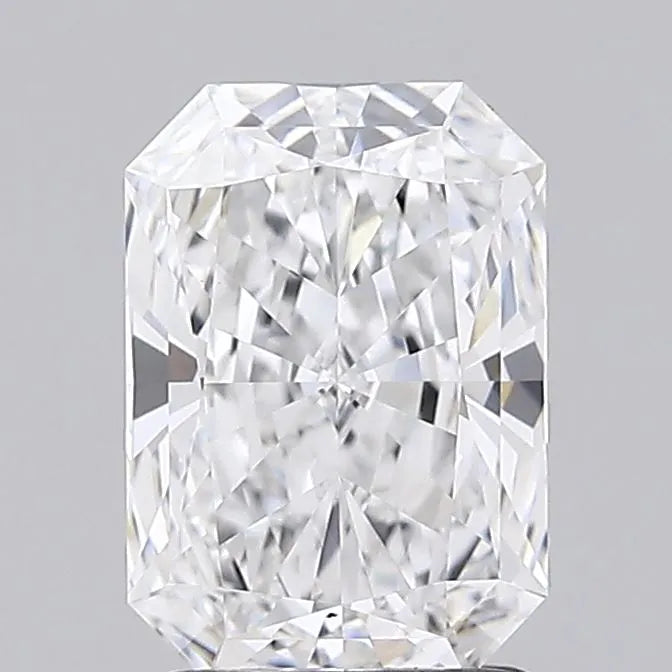 1.62ct Radiant Lab Grown Diamond (Colour E, Clarity VVS2, IGI Certified)