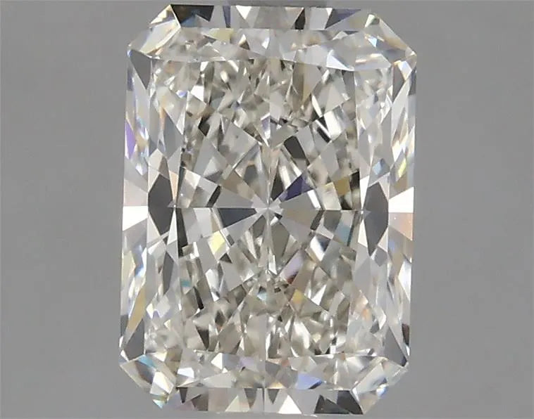 1.96ct Radiant Lab Grown Diamond (Colour H, Clarity VVS1, IGI Certified)