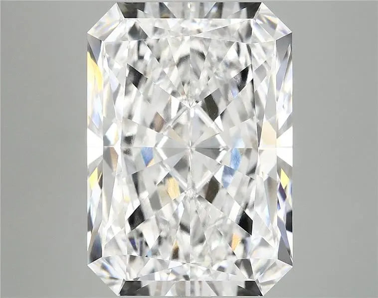 10.51ct Radiant Lab Grown Diamond (Colour D, Clarity VVS2, IGI Certified)