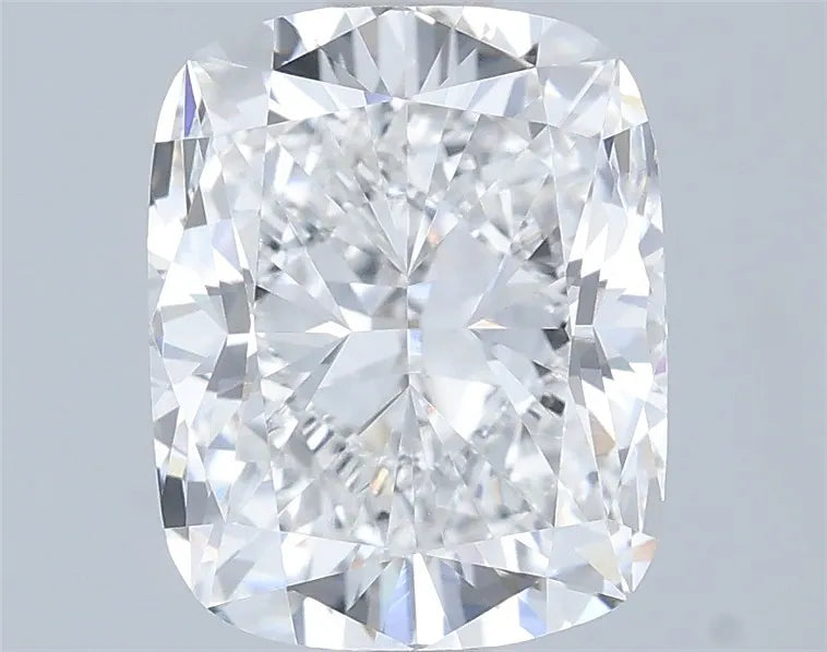 2.01ct Cushion modified Lab Grown Diamond (Colour E, Clarity VVS2, IGI Certified)