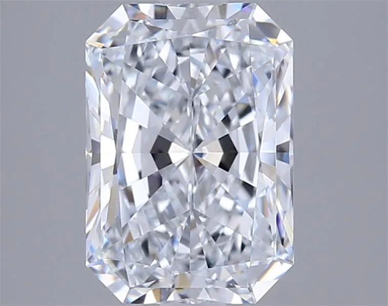 2.01ct Radiant Lab Grown Diamond (Colour E, Clarity VVS1, IGI Certified)