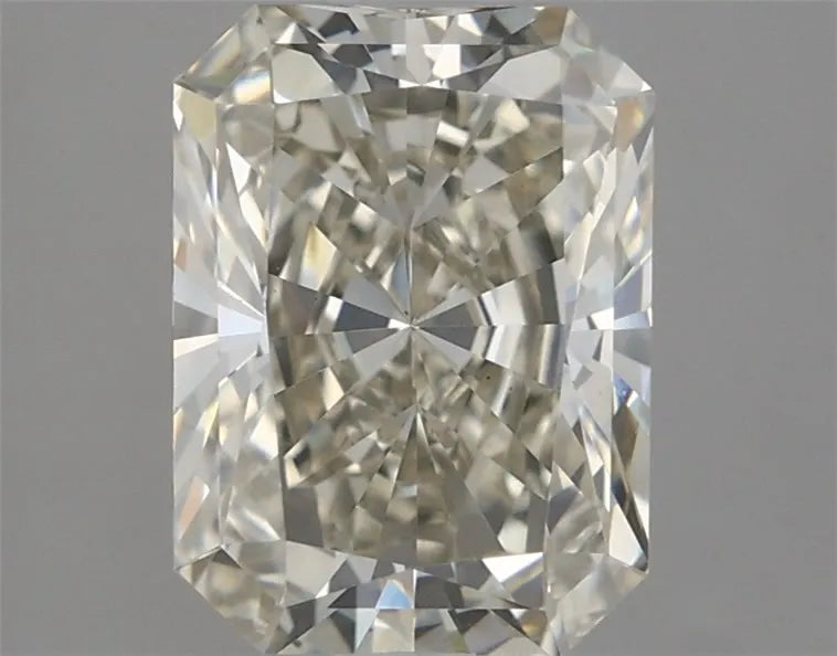 2.13ct Radiant Lab Grown Diamond (Colour K, Clarity VS1, IGI Certified)