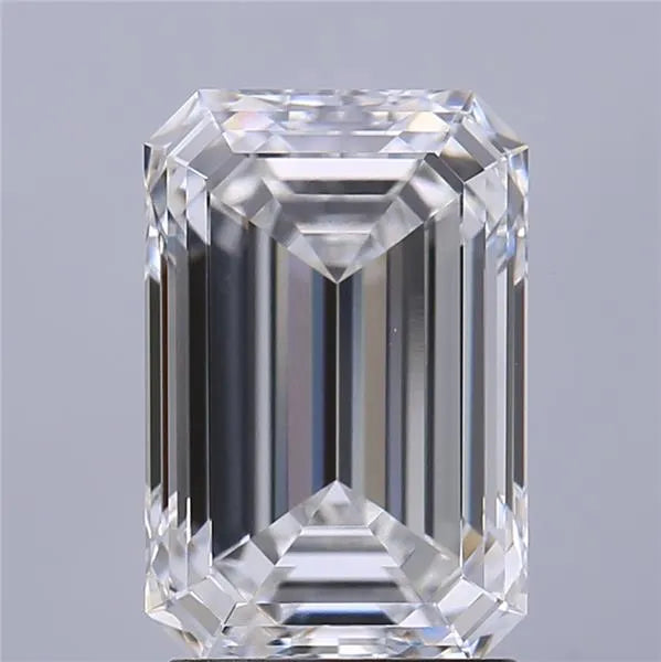 2.22ct Emerald Lab Grown Diamond (Colour E, Clarity VVS1, IGI Certified)