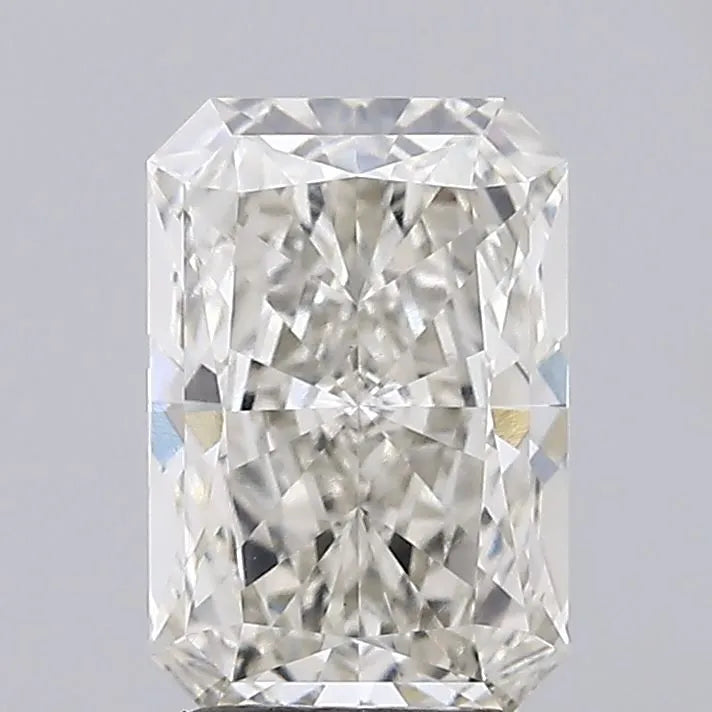 2.36ct Radiant Lab Grown Diamond (Colour H, Clarity VVS2, IGI Certified)