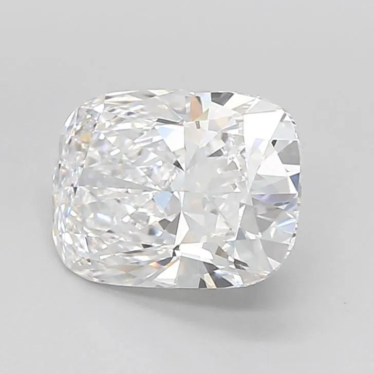 2.51ct Cushion modified Lab Grown Diamond (Colour D, Clarity VVS2, Cut EX, IGI Certified)