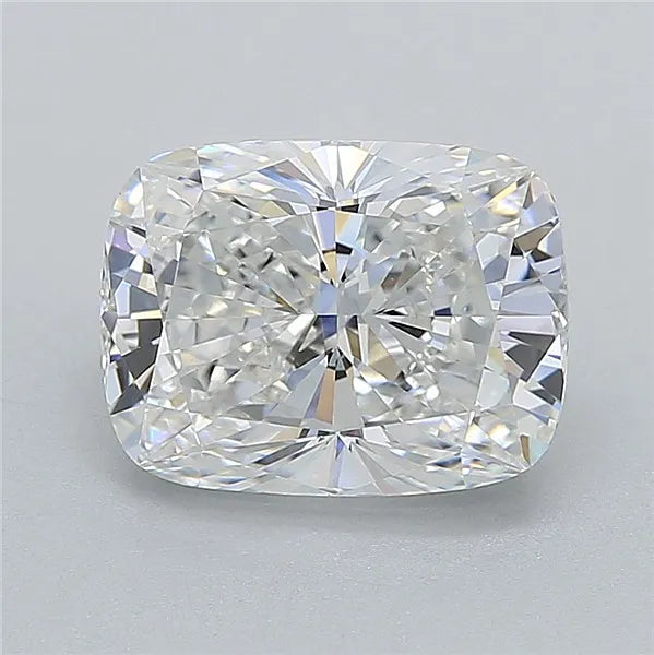 2.51ct Cushion modified Lab Grown Diamond (Colour E, Clarity VVS2, IGI Certified)