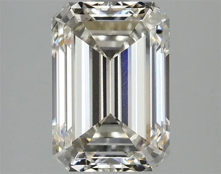 2.51ct Emerald Lab Grown Diamond (Colour I, Clarity VVS2, IGI Certified)