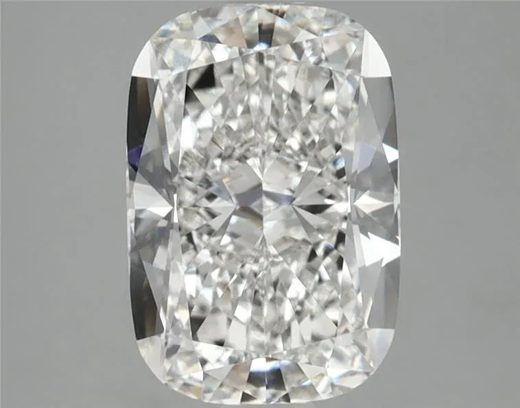 2.53ct Cushion modified Lab Grown Diamond (Colour F, Clarity VVS2, IGI Certified)