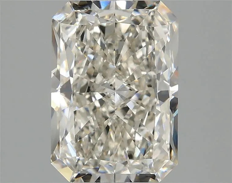 2.56ct Radiant Lab Grown Diamond (Colour H, Clarity VVS1, IGI Certified)