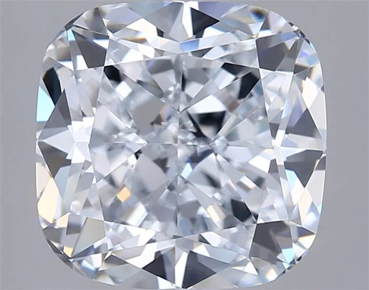 2.71ct Cushion modified Lab Grown Diamond (Colour F, Clarity VVS2, IGI Certified)