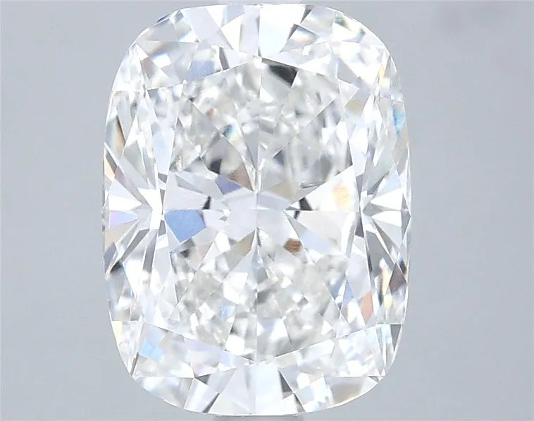 2.72ct Cushion modified Lab Grown Diamond (Colour F, Clarity VVS1, IGI Certified)