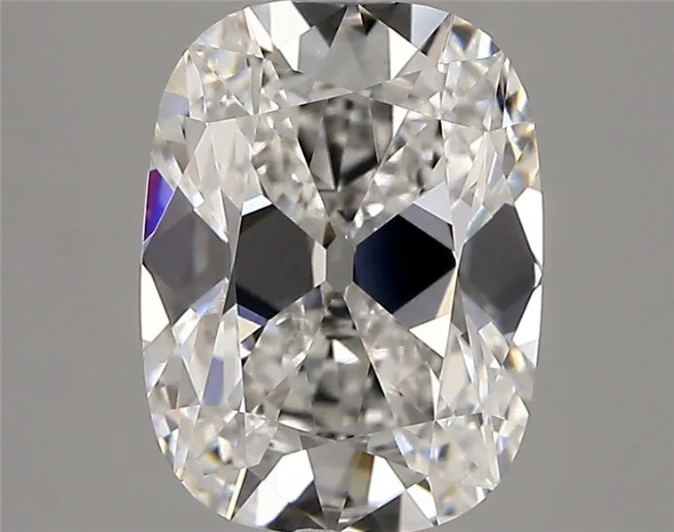 2.91ct Cushion modified Lab Grown Diamond (Colour E, Clarity VVS2, IGI Certified)