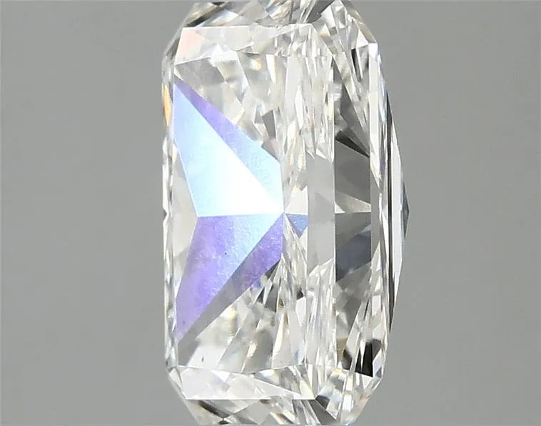 2.92ct Radiant Lab Grown Diamond (Colour F, Clarity VS2, IGI Certified)