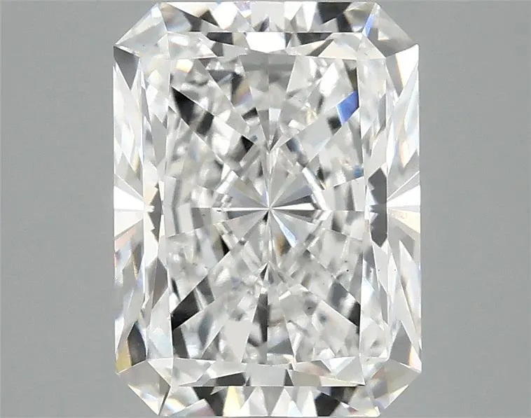 2.94ct Radiant Lab Grown Diamond (Colour E, Clarity VS2, IGI Certified)