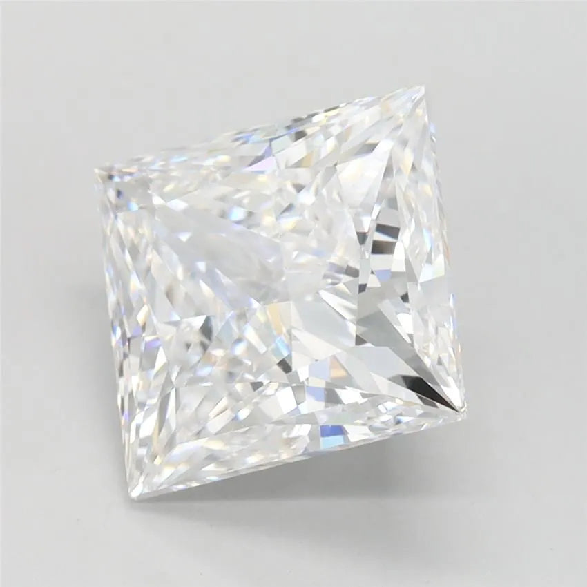2.95ct Princess Lab Grown Diamond (Colour D, Clarity VVS1, IGI Certified)