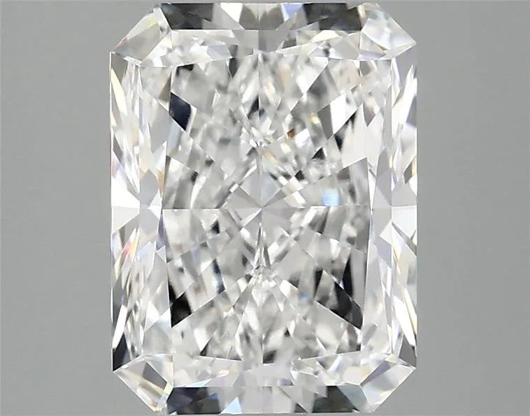 3.00ct Radiant Lab Grown Diamond (Colour D, Clarity VVS2, IGI Certified)