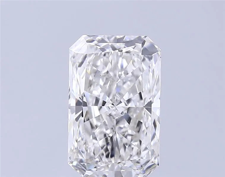 3.00ct Radiant Lab Grown Diamond (Colour F, Clarity VS2, IGI Certified)