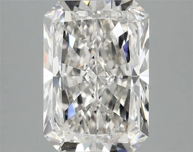 3.00ct Radiant Lab Grown Diamond (Colour G, Clarity VVS2, IGI Certified)