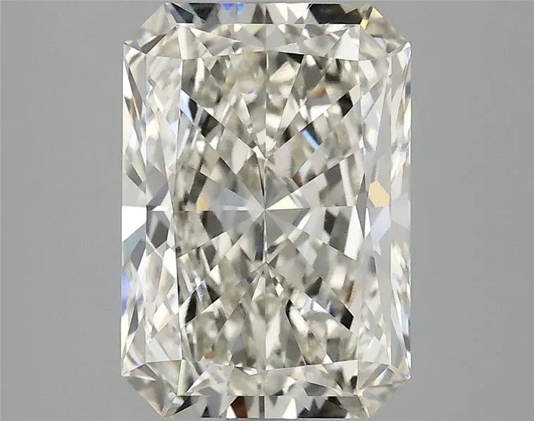 3.00ct Radiant Lab Grown Diamond (Colour H, Clarity VVS2, IGI Certified)
