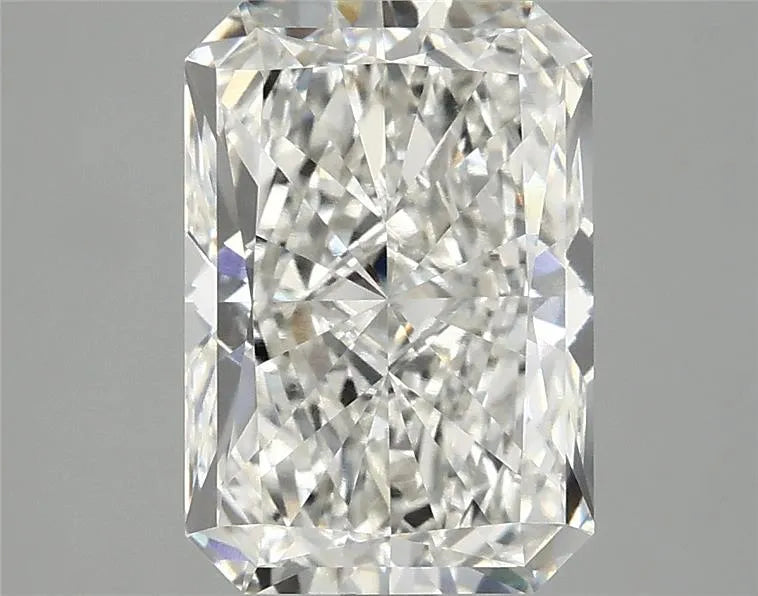 3.03ct Radiant Lab Grown Diamond (Colour G, Clarity VVS2, IGI Certified)