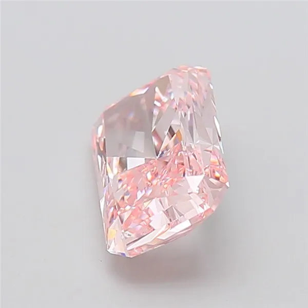 3.05ct Radiant Lab Grown Diamond (Colour Fancy Vivid Pink, Clarity VS1, IGI Certified)