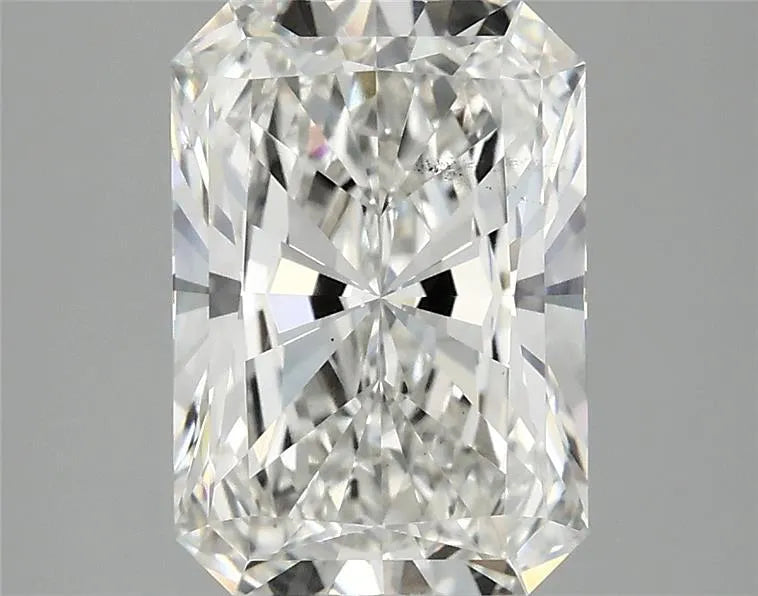 3.06ct Radiant Lab Grown Diamond (Colour G, Clarity VS2, IGI Certified)