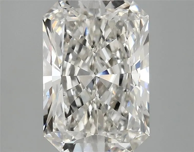 3.08ct Radiant Lab Grown Diamond (Colour G, Clarity VS1, IGI Certified)
