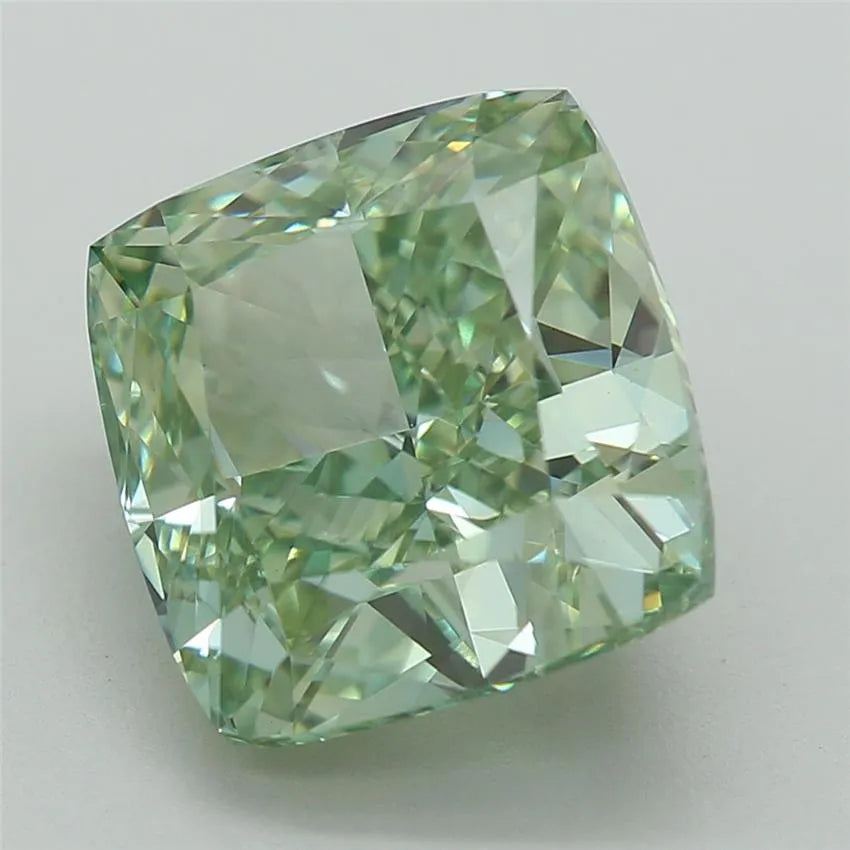 3.09ct Cushion modified Lab Grown Diamond (Colour Fancy Vivid Green, Clarity VVS2, IGI Certified)