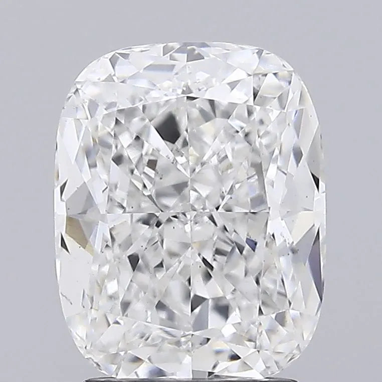 3.10ct Cushion modified Lab Grown Diamond (Colour D, Clarity VS2, IGI Certified)
