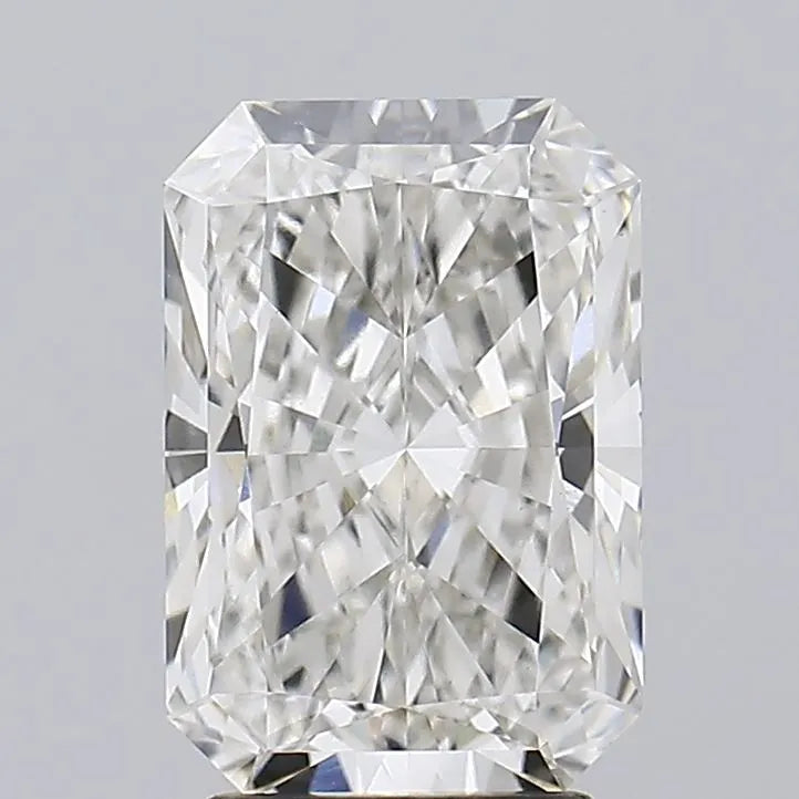 3.17ct Radiant Lab Grown Diamond (Colour H, Clarity VVS2, IGI Certified)