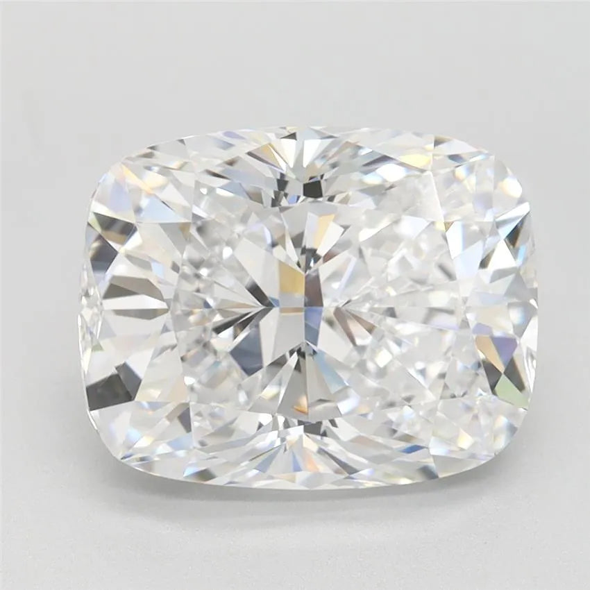 3.28ct Cushion modified Lab Grown Diamond (Colour D, Clarity IF, IGI Certified)