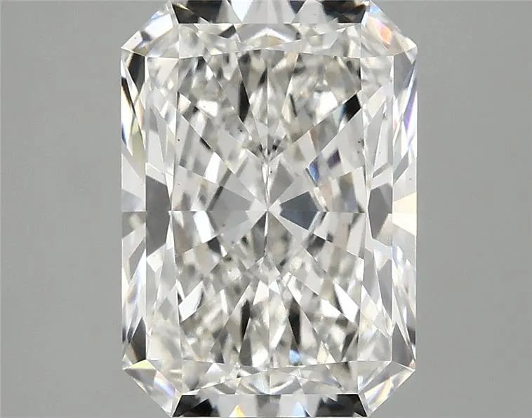 3.56ct Radiant Lab Grown Diamond (Colour G, Clarity VS2, IGI Certified)