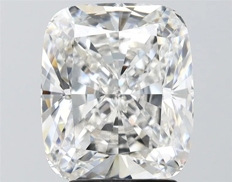 4.00ct Cushion modified Lab Grown Diamond (Colour F, Clarity VVS2, IGI Certified)