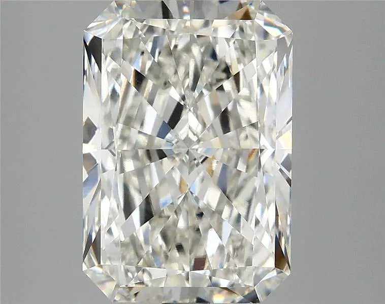 4.00ct Radiant Lab Grown Diamond (Colour G, Clarity VS1, IGI Certified)