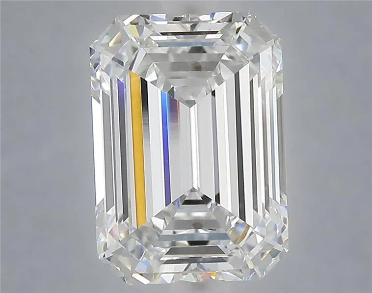4.08ct Emerald Lab Grown Diamond (Colour E, Clarity VVS2, IGI Certified)