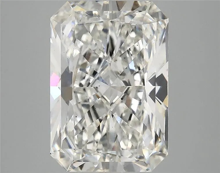 4.58ct Radiant Lab Grown Diamond (Colour G, Clarity VS2, IGI Certified)
