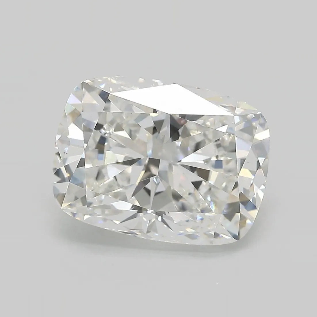 4.74ct Cushion modified Lab Grown Diamond (Colour F, Clarity VS1, IGI Certified)