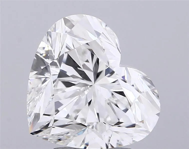 5.00ct Heart Lab Grown Diamond (Colour E, Clarity VVS2, IGI Certified)