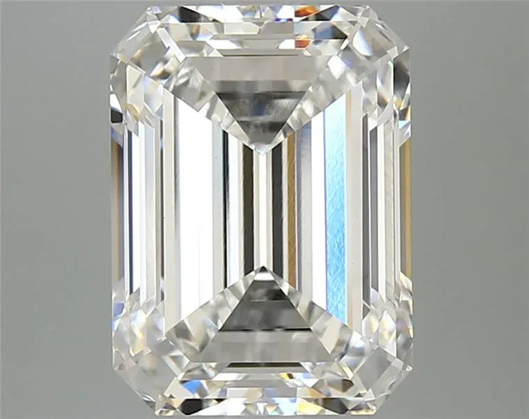 5.07ct Emerald Lab Grown Diamond (Colour F, Clarity VVS2, IGI Certified)