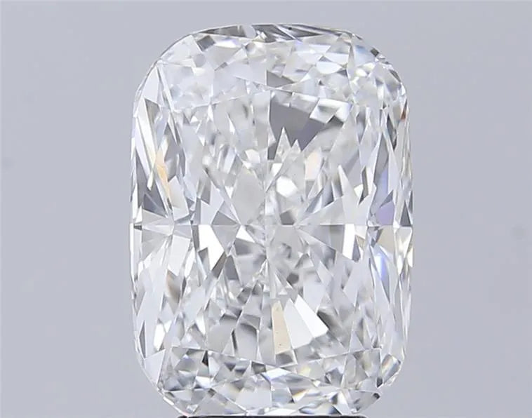 5.52ct Cushion modified Lab Grown Diamond (Colour E, Clarity VS1, IGI Certified)